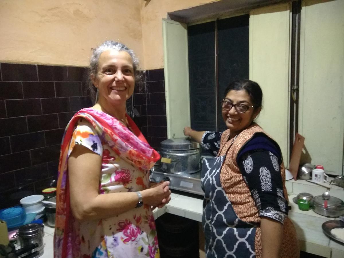 Nadya Homestay For Female&family Jaipur Luaran gambar