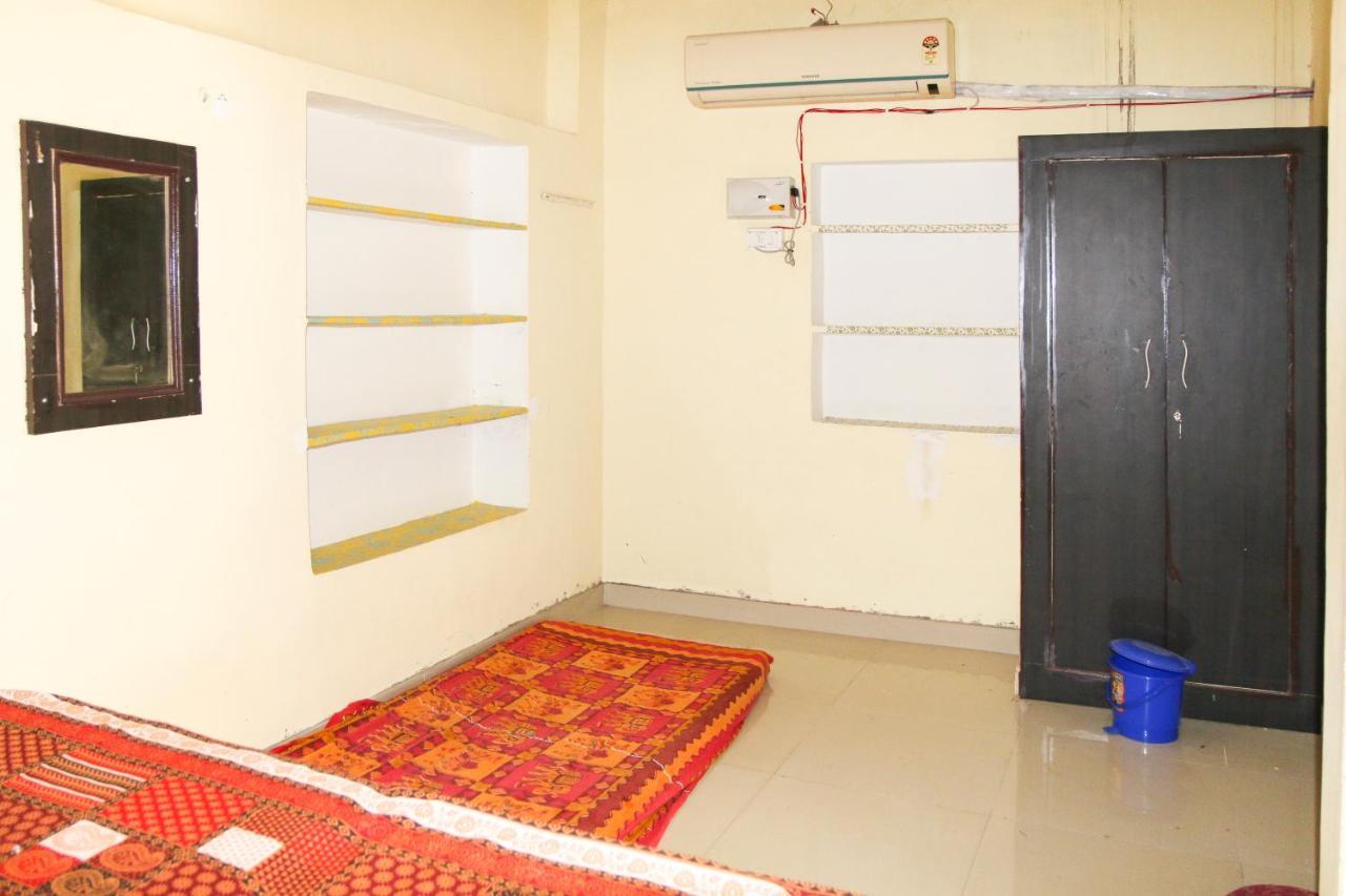 Nadya Homestay For Female&family Jaipur Luaran gambar