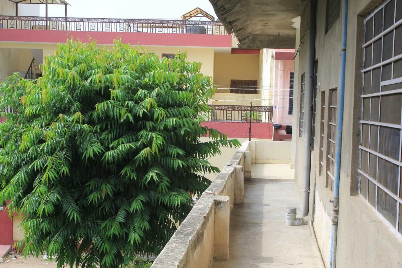 Nadya Homestay For Female&family Jaipur Luaran gambar