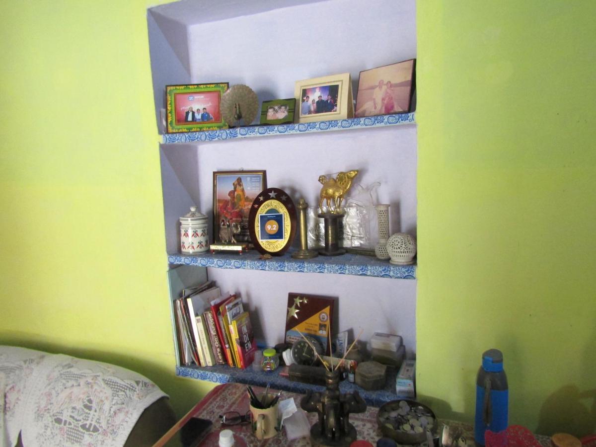 Nadya Homestay For Female&family Jaipur Luaran gambar