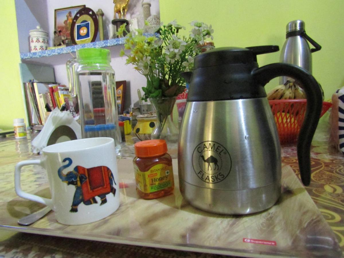 Nadya Homestay For Female&family Jaipur Luaran gambar